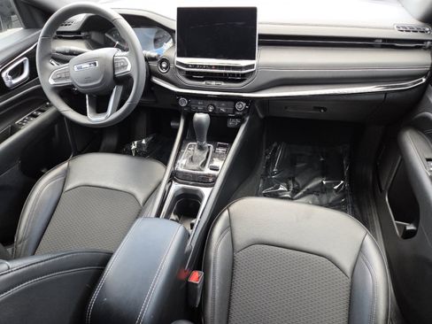 Used 2022 Jeep Compass Latitude AWD/4WD image 25