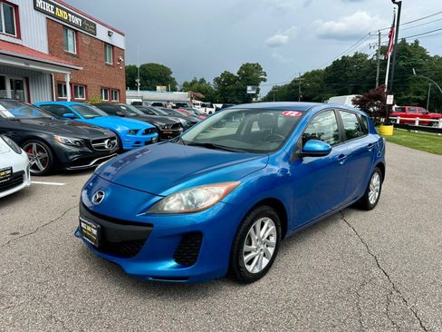 Used 2012 MAZDA MAZDA3 i Touring FWD image 1