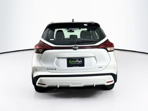 Used 2023 Nissan Kicks SR FWD image 7