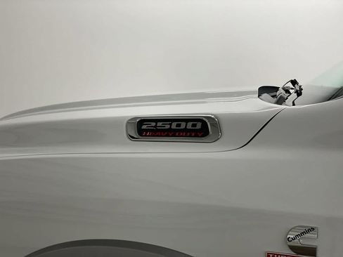 Used 2020 RAM 2500 Laramie AWD/4WD image 11
