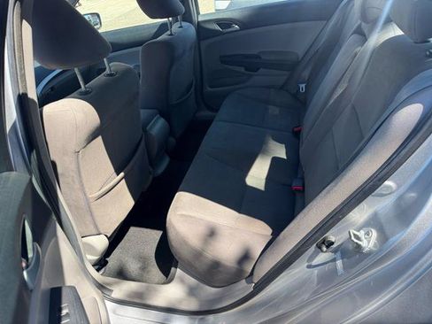 Used 2012 Honda Accord LX image 9