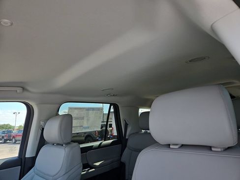 New 2026 Ford Expedition Active RWD image 22