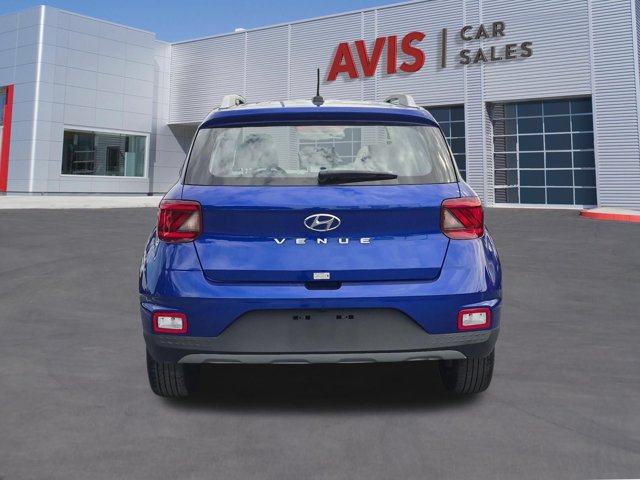 Used 2025 Hyundai Venue SEL FWD image 7