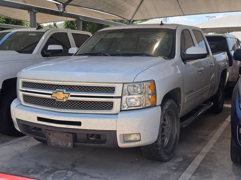 Used 2012 Chevrolet Silverado 1500 LTZ w/ LTZ Plus Package AWD/4WD image 3