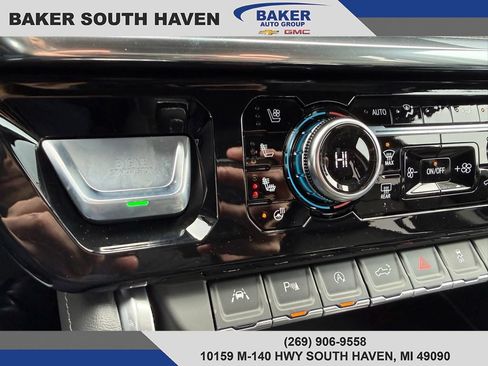 New 2026 GMC Sierra 1500 Denali w/ Technology Package AWD/4WD image 31