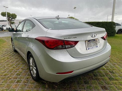 Used 2016 Hyundai Elantra SE w/ Option Group 02 FWD image 23