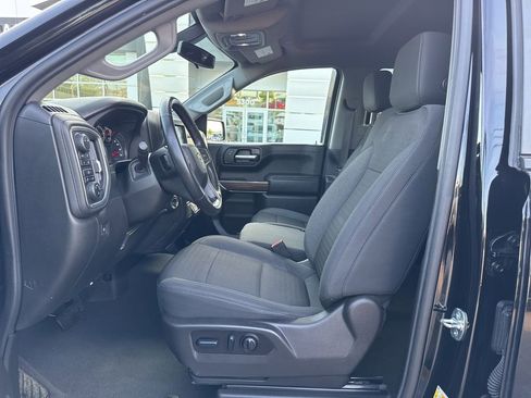 Used 2022 Chevrolet Silverado 1500 LT AWD/4WD image 15