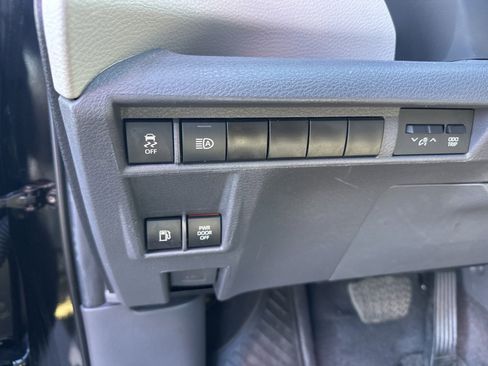 Used 2024 Toyota Sienna LE image 15