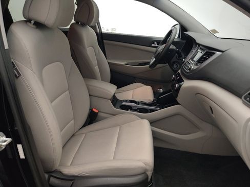 Used 2017 Hyundai Tucson SE AWD/4WD image 21