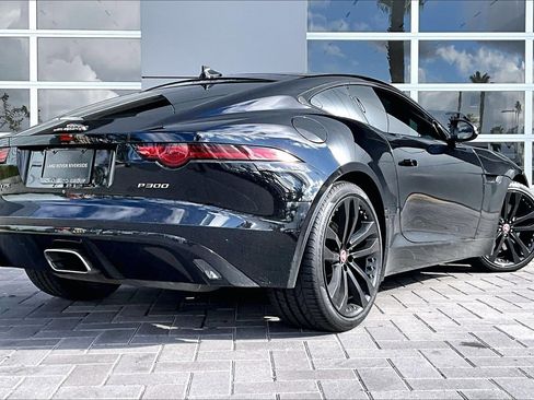 Used 2020 Jaguar F-TYPE P300 image 13
