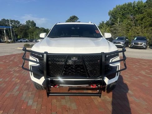 Used 2021 Chevrolet Tahoe Z71 w/ Luxury Package AWD/4WD image 24