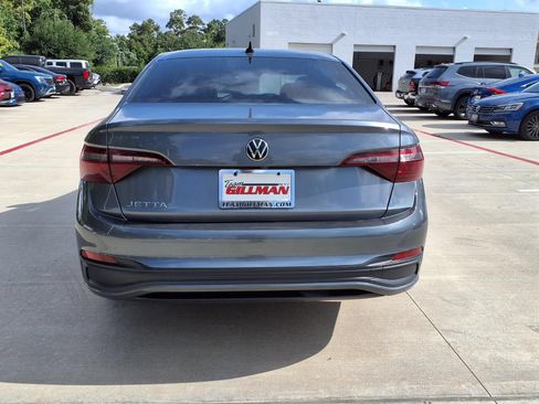 Used 2023 Volkswagen Jetta Sport FWD image 5