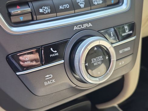 Used 2020 Acura MDX w/ Technology Package AWD/4WD image 22
