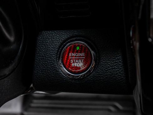 Used 2021 Ford F250 Lariat w/ Lariat Ultimate Package image 23