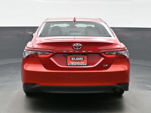 Used 2023 Toyota Camry LE FWD image 5