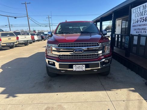 Used 2018 Ford F150 Lariat image 2