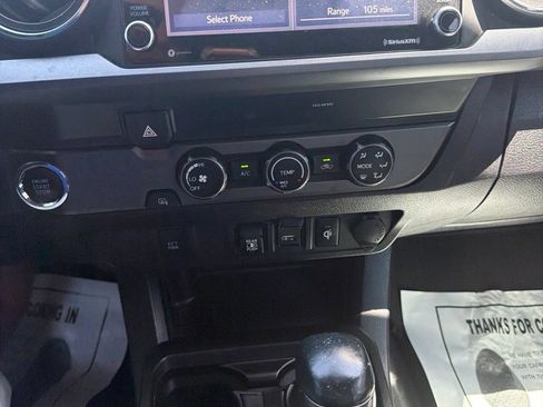 Used 2020 Toyota Tacoma TRD Sport RWD image 12