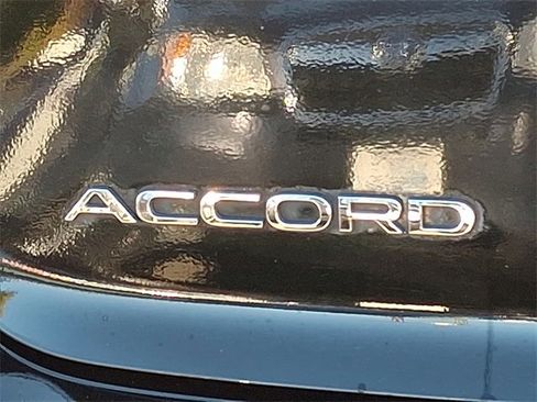 Used 2023 Honda Accord EX-L image 30