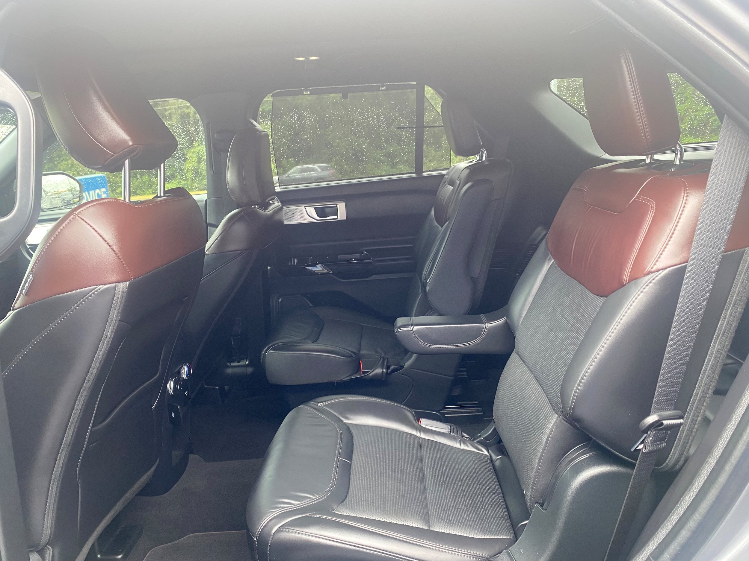Used 2021 Ford Explorer Platinum w/ Equipment Group 601A AWD/4WD image 8