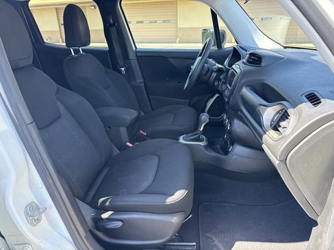 Used 2017 Jeep Renegade Sport w/ Power & Air Group AWD/4WD image 17
