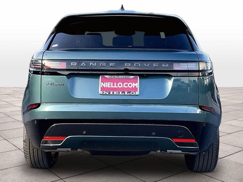New 2026 Land Rover Range Rover Velar Dynamic SE image 6