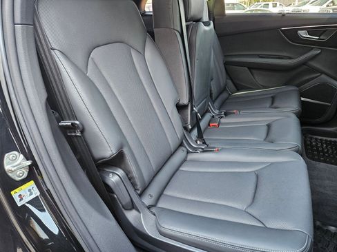 Used 2025 Audi Q7 3.0T Prestige AWD/4WD image 29