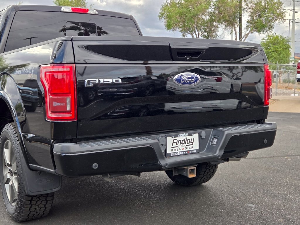 Used 2017 Ford F150 Lariat w/ Equipment Group 502A Luxury AWD/4WD image 5