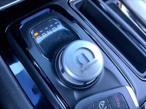 Used 2019 Chrysler 300 S w/ S Model Appearance Package image 31