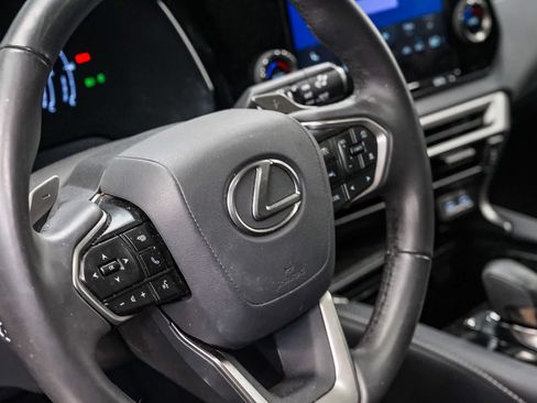 Used 2024 Lexus RX 350 FWD w/ Technology Package image 21