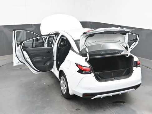 Certified 2025 Nissan Versa S w/ Trunk Package image 43