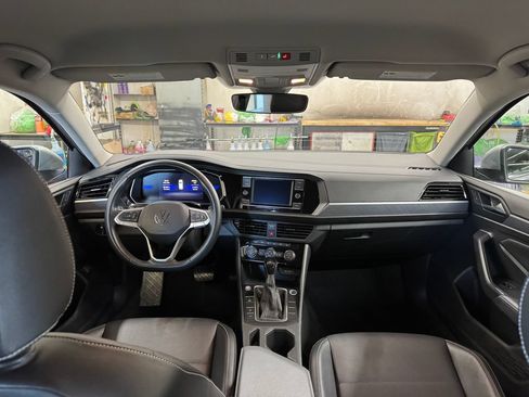 Used 2024 Volkswagen Jetta SE FWD image 26
