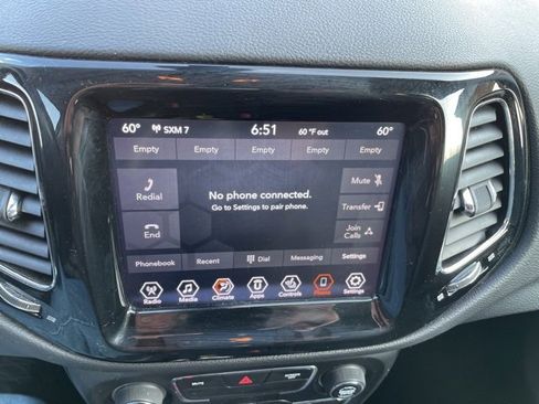 Used 2020 Jeep Compass Limited image 33