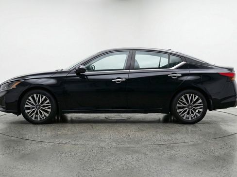 Used 2025 Nissan Altima 2.5 SV image 5