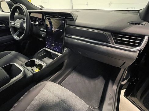 Used 2025 GMC Terrain Elevation image 54