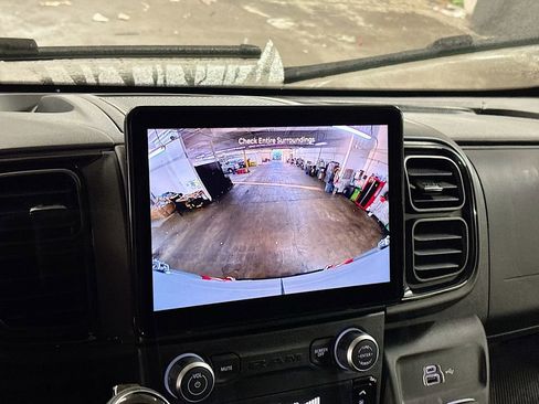 New 2026 RAM ProMaster 2500 w/ Premium Convenience Group FWD image 17