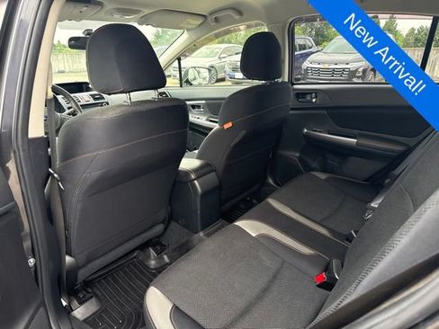 Used 2017 Subaru Crosstrek 2.0i Premium AWD/4WD image 11