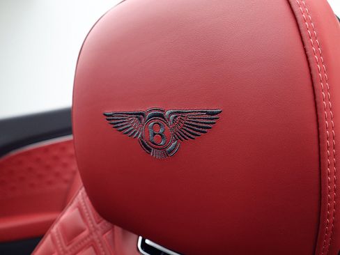Certified 2022 Bentley Continental GT image 39