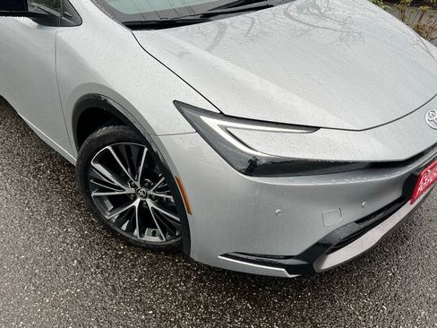 New 2026 Toyota Prius XLE image 2