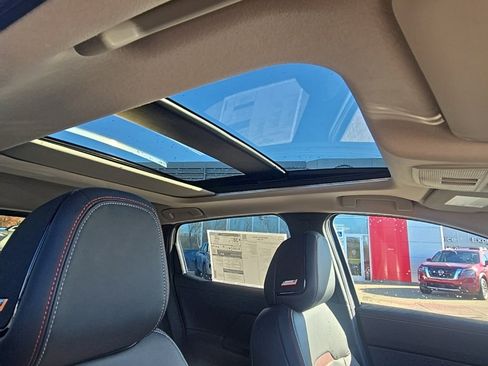 New 2026 Nissan Kicks SR image 24