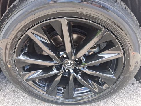 Used 2023 MAZDA CX-9 Touring Plus AWD/4WD image 11
