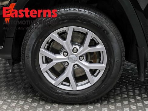 Used 2021 Jeep Grand Cherokee L Limited w/ MOPAR Finishing Package image 36