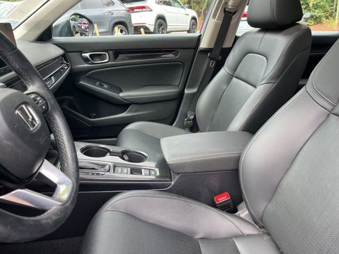 Used 2024 Honda Civic EX-L image 9