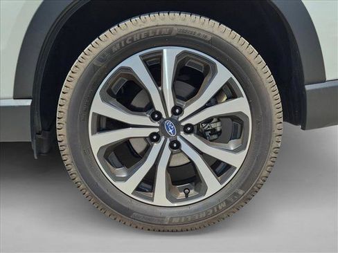 Used 2021 Subaru Forester Limited w/ Popular Package #3 AWD/4WD image 17
