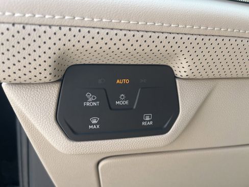New 2026 Volkswagen Atlas SEL Premium R-Line AWD/4WD image 8