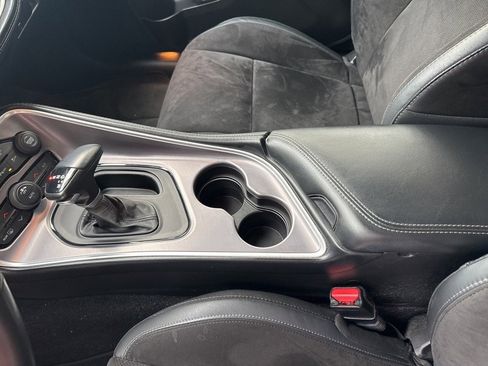 Used 2022 Dodge Challenger GT w/ Plus Package image 16