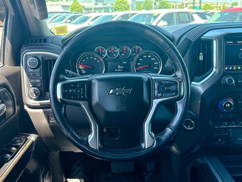 Used 2020 Chevrolet Silverado 1500 RST AWD/4WD image 24