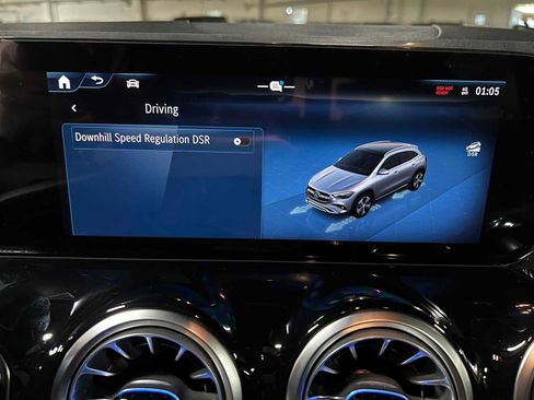 Certified 2026 Mercedes-Benz GLA 250 4MATIC image 37