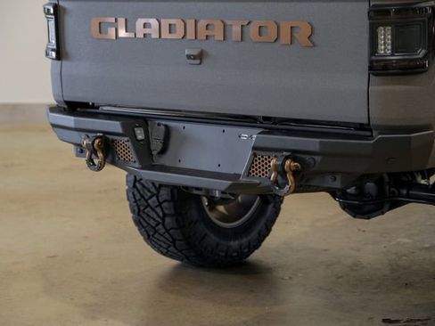 Used 2025 Jeep Gladiator Sport image 37