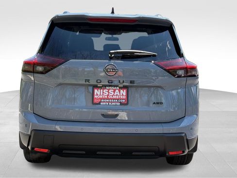 New 2026 Nissan Rogue SV AWD/4WD image 10