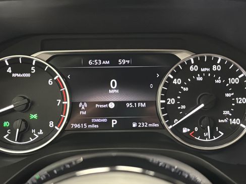 Used 2021 Nissan Rogue SL FWD image 17